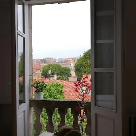 Excelentes Vistas En La Plaza De La Verdura *